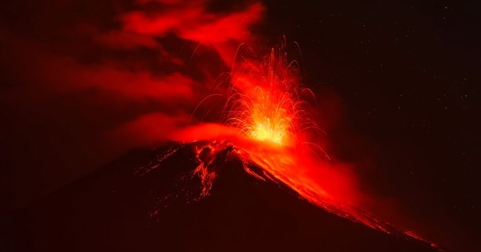volcano-123-RF.jpg